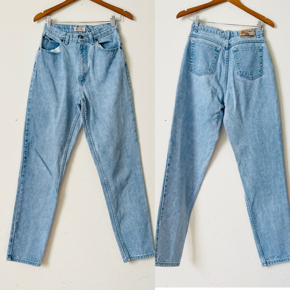 Vintage St John’s Bay SIZE 8 high rise tapered leg mom jeans